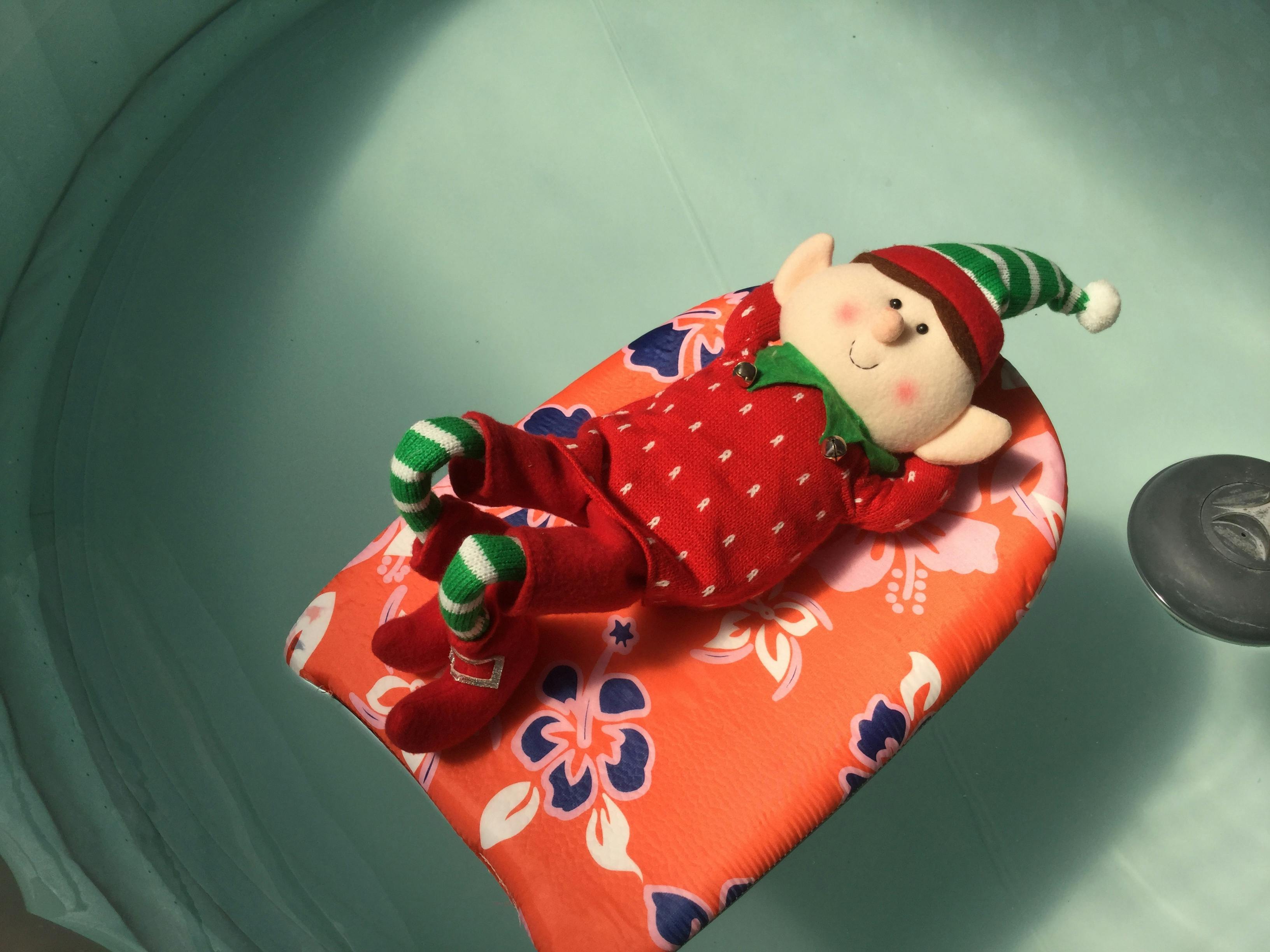 Free stock photo of Stirling Elf enjoy a spa