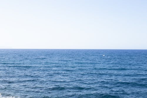 Fotobanka s bezplatnými fotkami na tému exteriéry, horizont, krajina pri mori