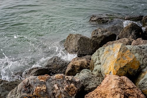 dalgalar, deniz, deniz kenarı içeren Ücretsiz stok fotoğraf