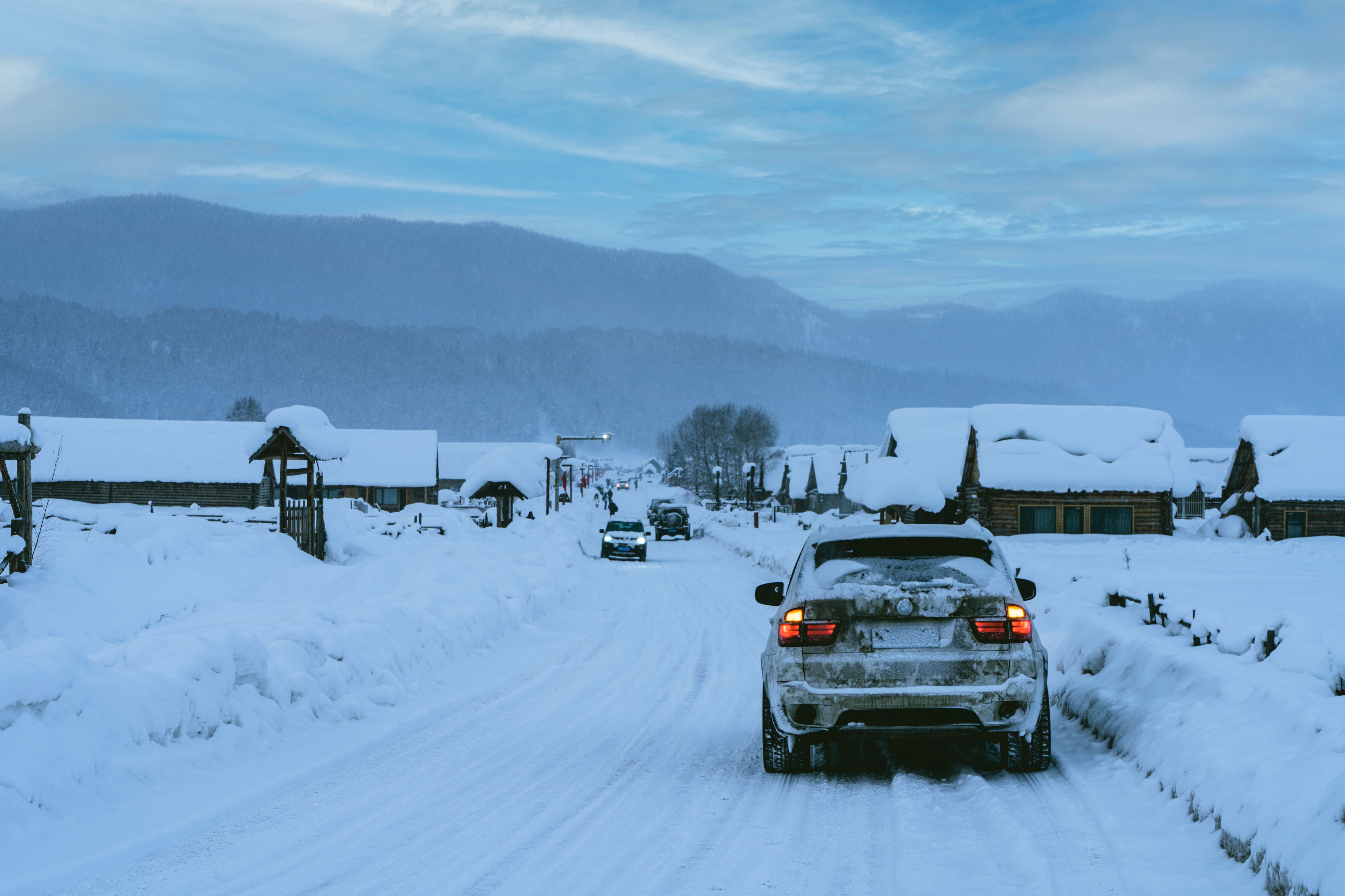 Remote Vehicle Diagnostics with AWS IoT FleetWise and Amazon Connect — Photo by 光曦 刘 on Pexels