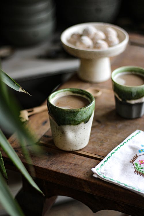 Foto stok gratis cangkir keramik, cangkir kopi, fokus selektif