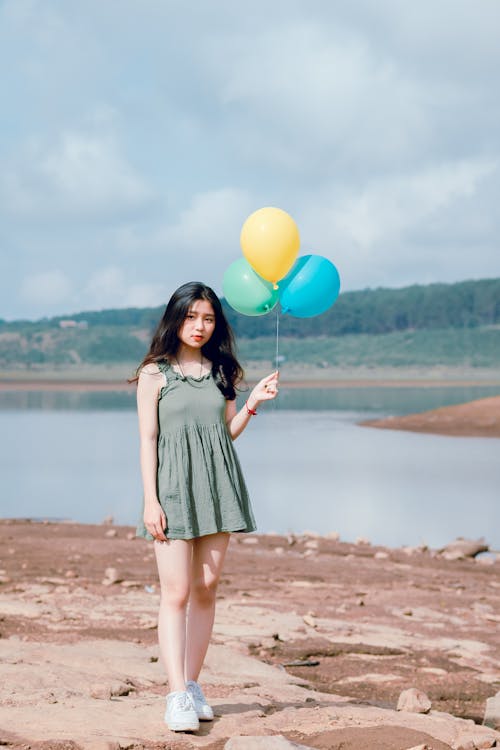 Kostnadsfri bild av avslappning, ballonger, flicka