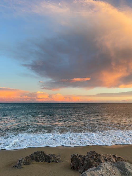 天空, 岸邊, 日落 的 免費圖庫相片