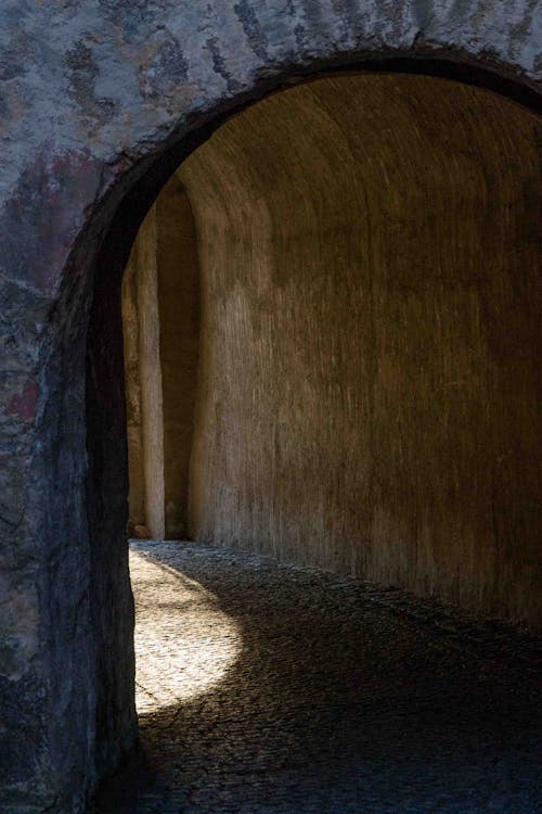 Ingyenes stockfotó alagút, átjáró, beton témában