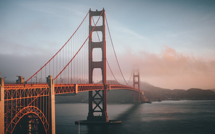 Golden Gate Bridge, San Francisco, California