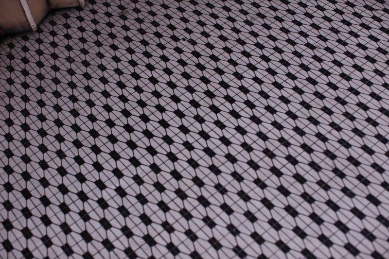 Stone-Look Tile as a Kitchen Backsplash