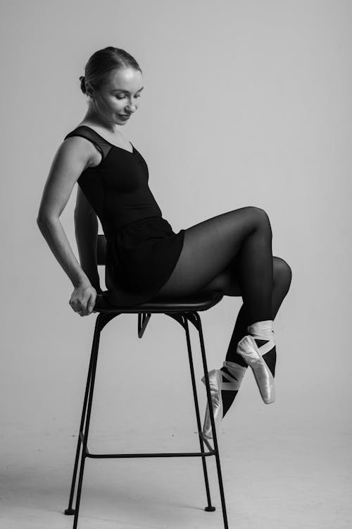 Darmowe zdjęcie z galerii z balerina, baletki, czarno-biały