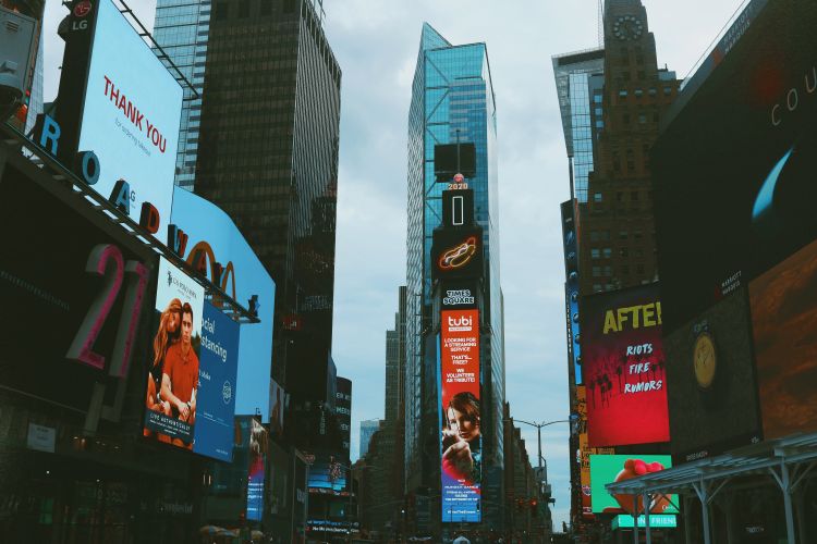 Indoor SMD DV-LED modular video wall display showing vibrant advertising content