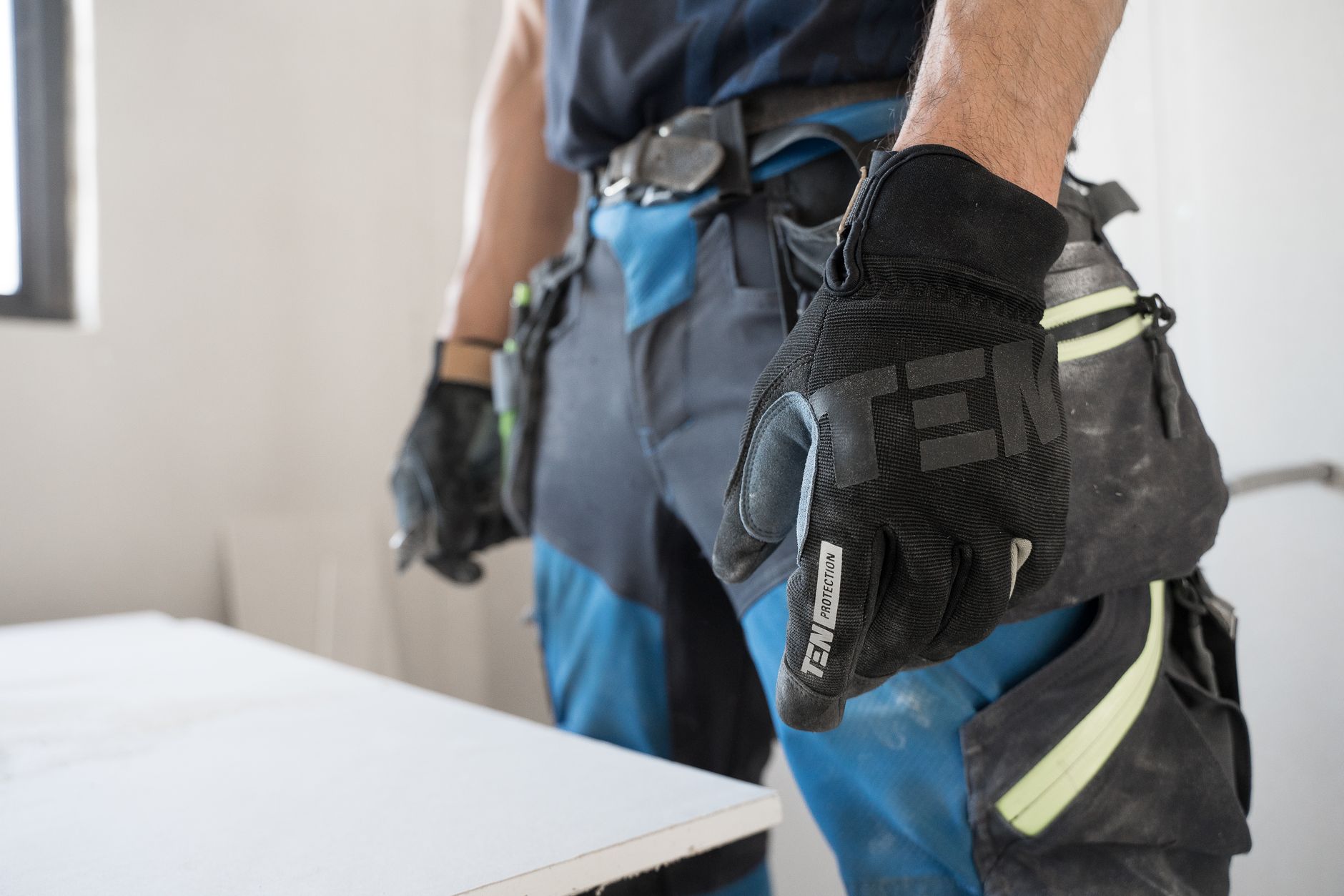 Best Work Gloves 2026: Mechanix M-Pact, Wells Lamont, Portwest Tested