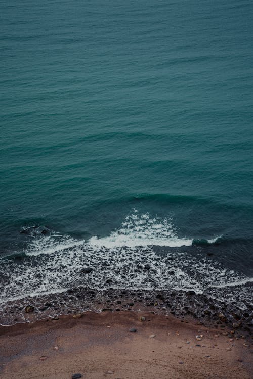 Gratis stockfoto met blauwgroen, dronefoto, golven