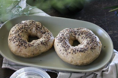 Ilmainen kuvapankkikuva tunnisteilla bagel-voileipä, bagelin resepti, itse tehty