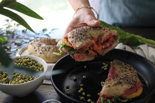 Ilmainen kuvapankkikuva tunnisteilla bagel-voileipä, bagelin resepti, itse tehty