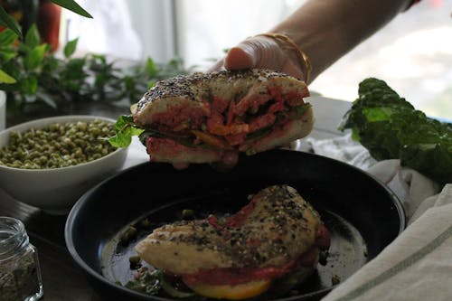 Ilmainen kuvapankkikuva tunnisteilla bagel-voileipä, bagelin resepti, itse tehty