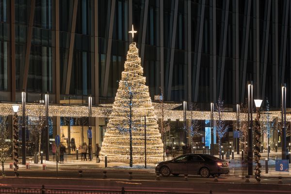 Suni Çim Halı 7 mm Yeşil – Balkon, Teras ve Peyzaj Suni Çim