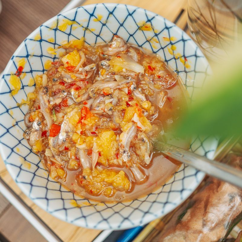 Sourdough Vietnamese Caramelized Fish Sauce Rounds