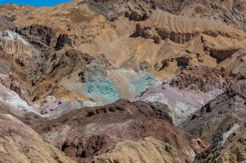The Artists Palette in Death Valley