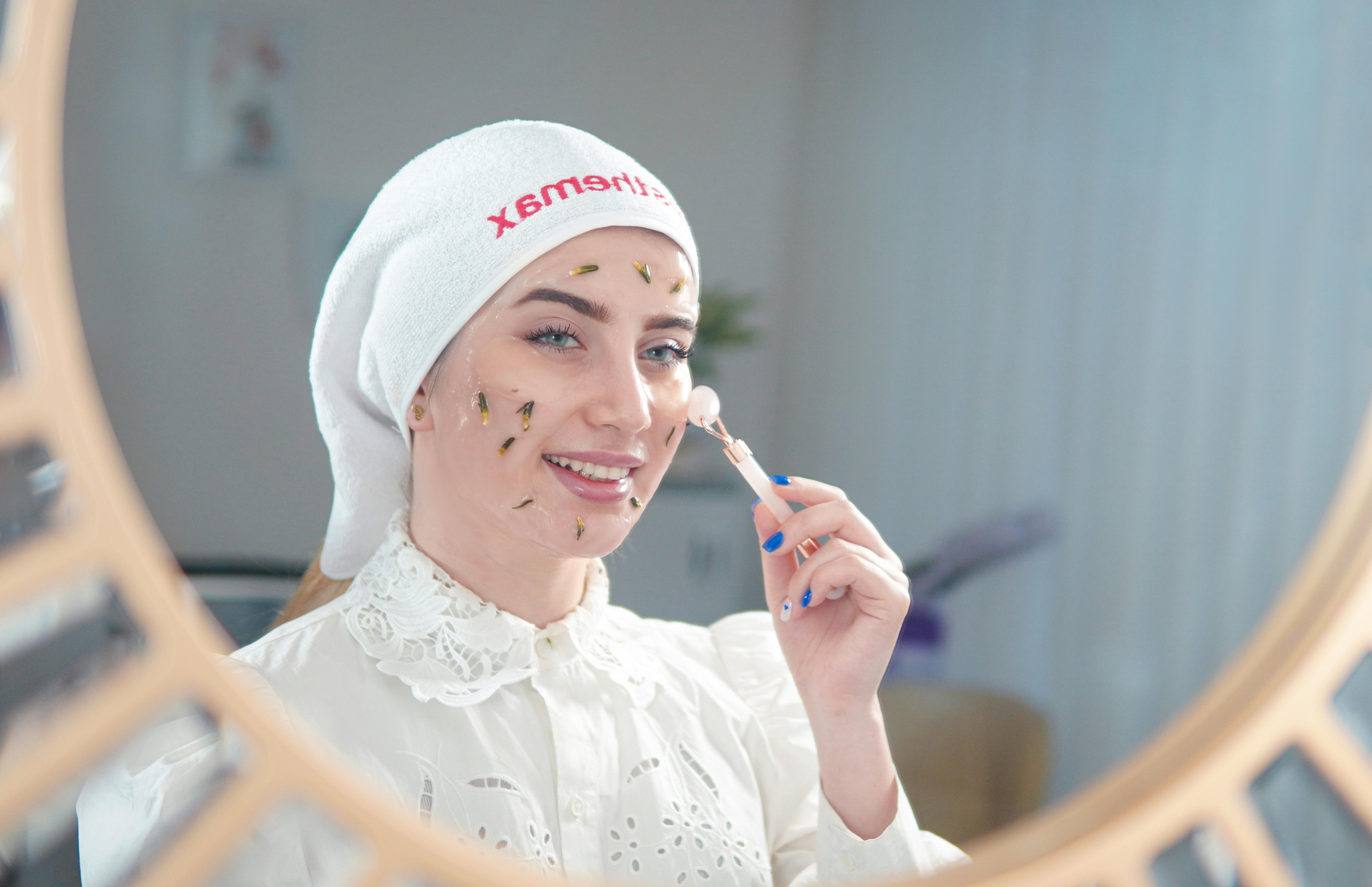 beauty skincare routine — Photo by Soheil  Kmp on Pexels