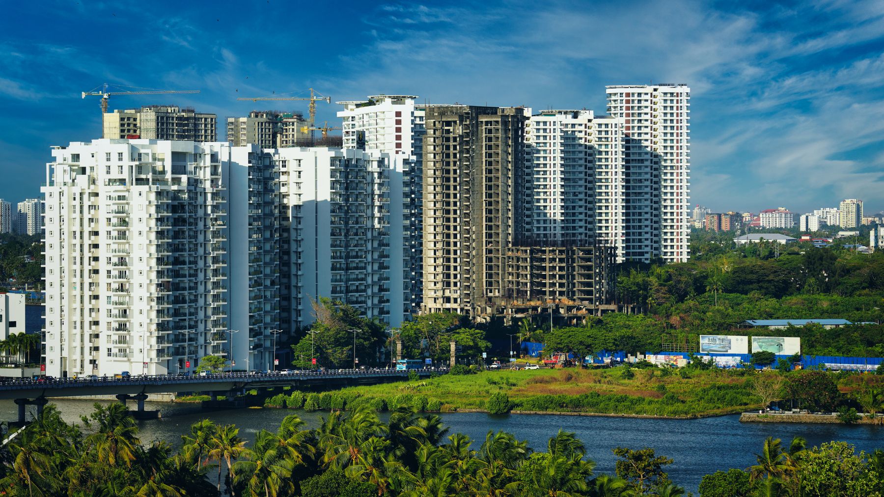 Best Rooftop Pools in Kochi for 2026