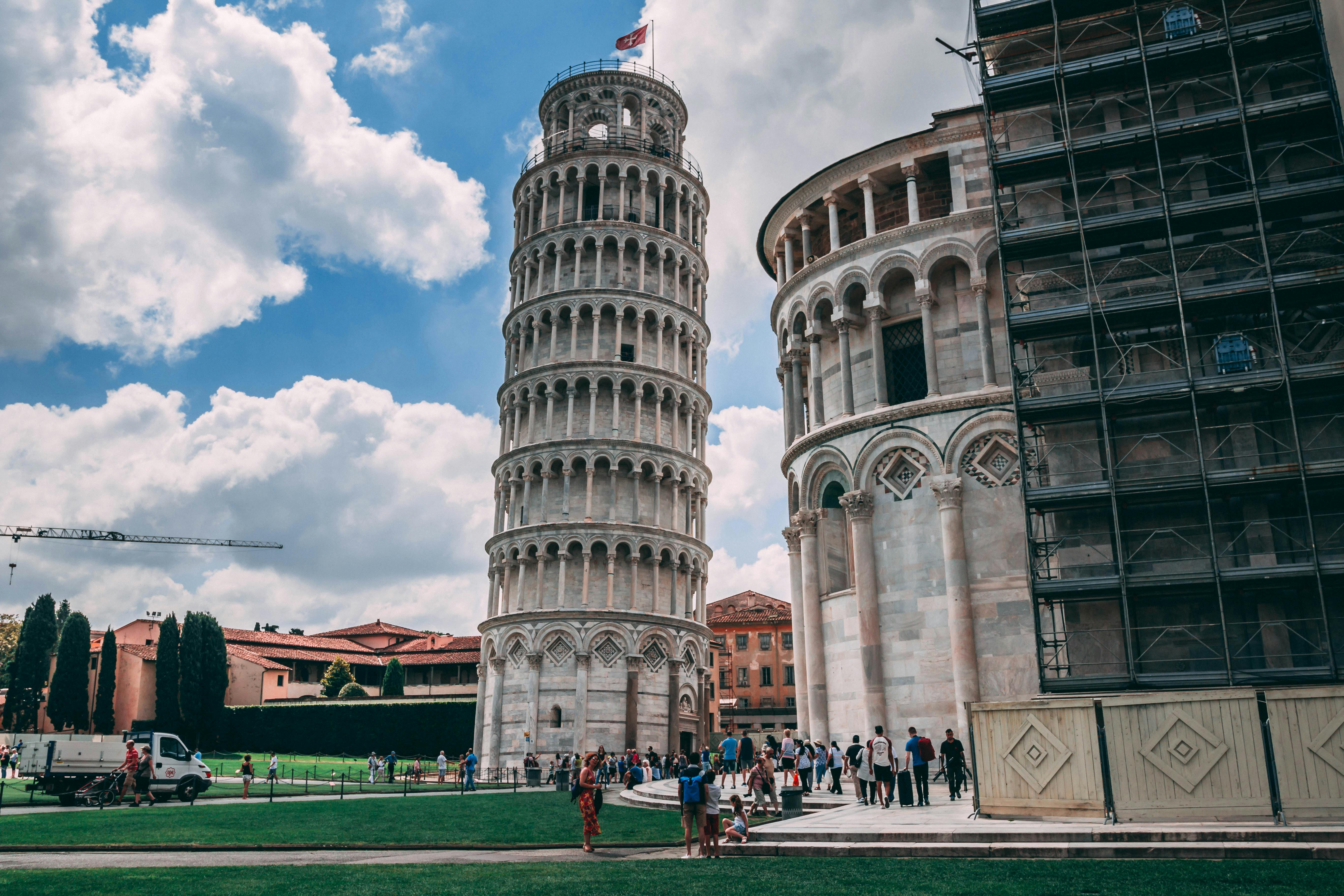 イタリア、ピサの斜塔 · 無料の写真素材