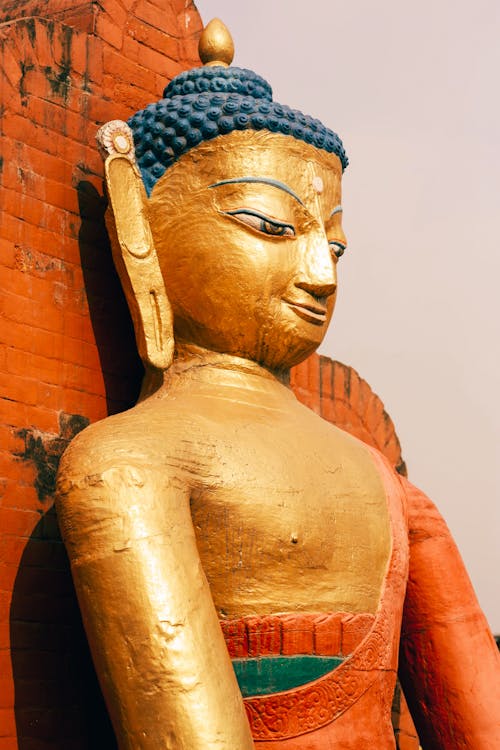 Golden Buddha Statue