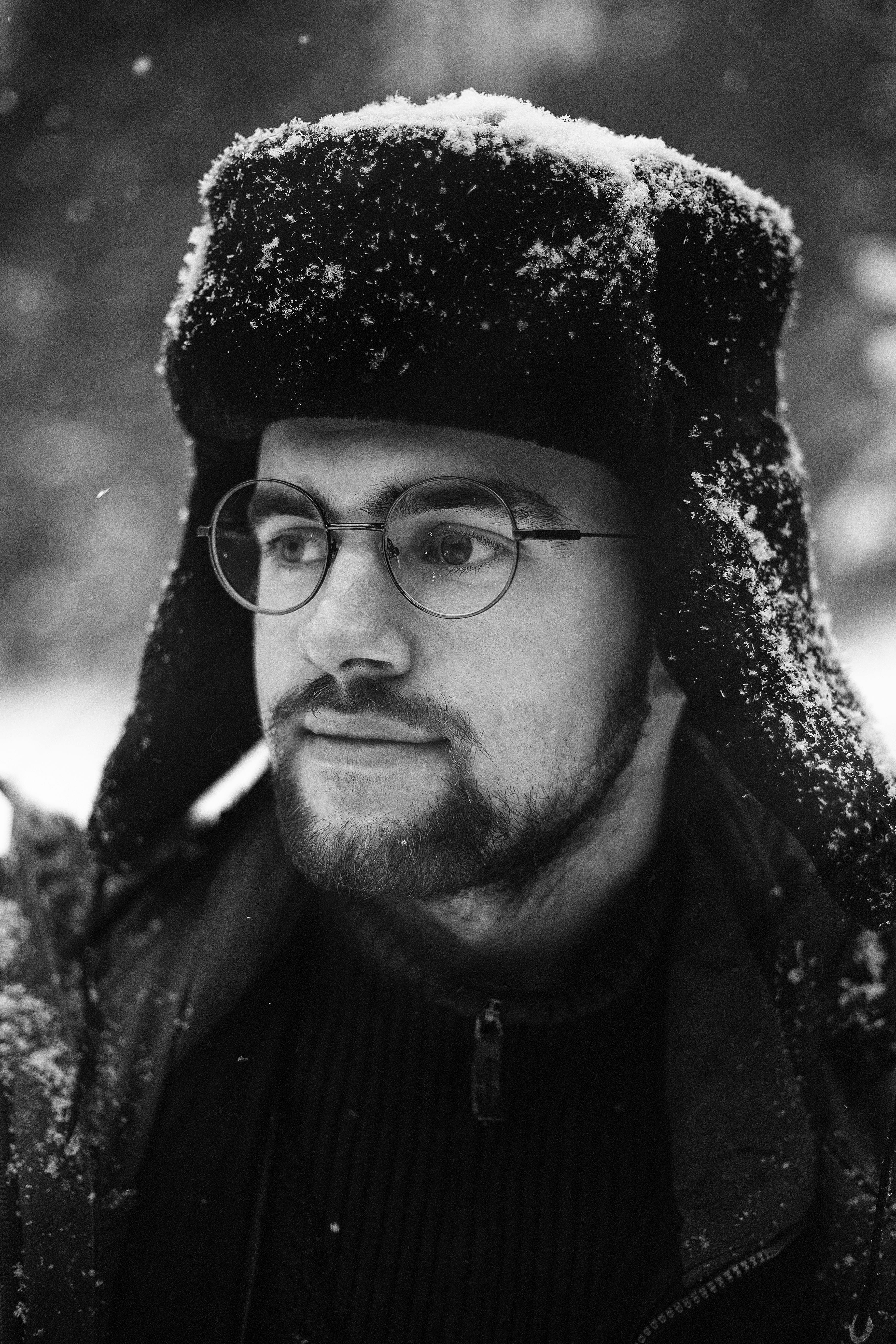 Top 7 Men's Hats For Big Heads Of 2022 Updated Ideas