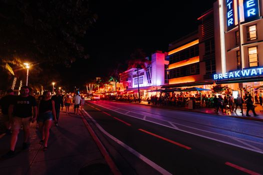 Wynwood street art walk — Miami
