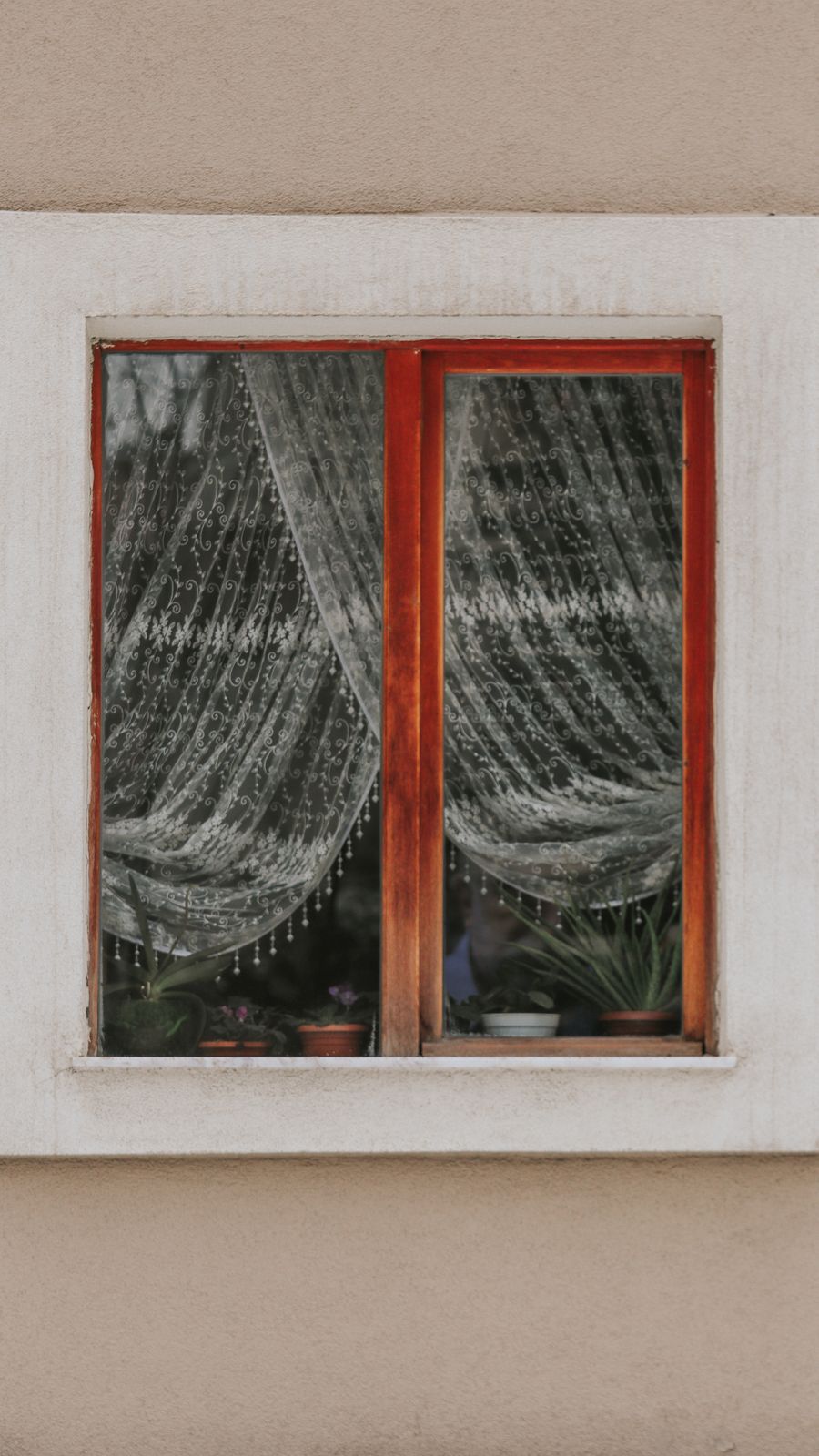 Curtain Cleaning Al Muhammadiyah – clean lace curtains on a home window