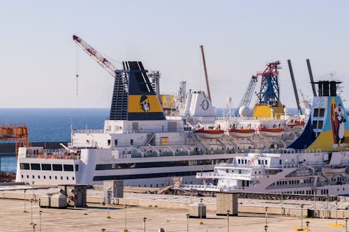 Fotos de stock gratuitas de atracado, embarcaciones, muelle