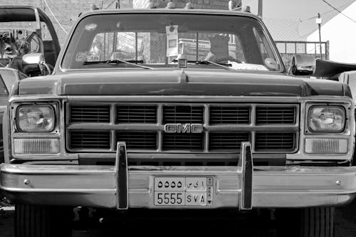 Základová fotografie zdarma na téma auto, automobil, černobílý