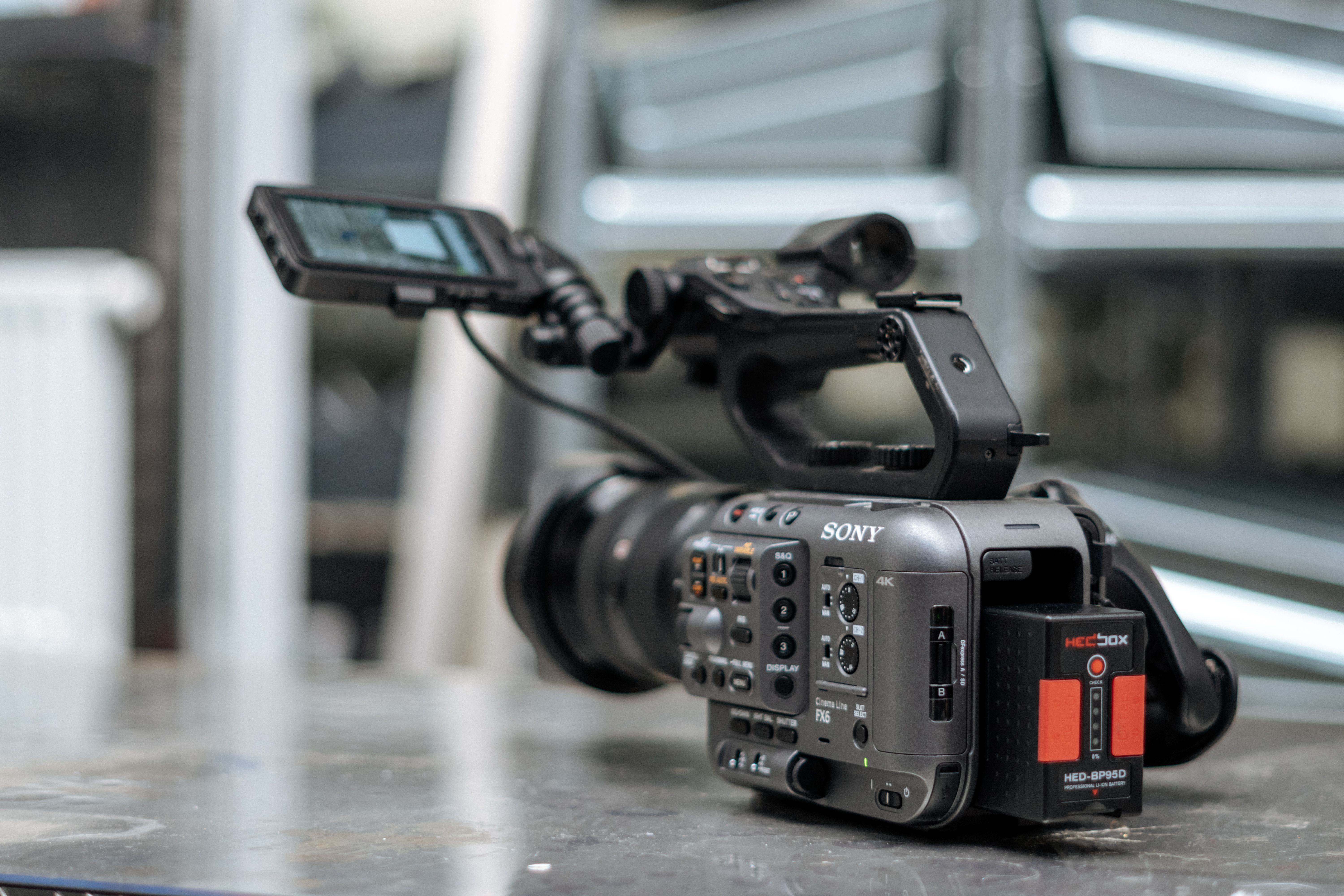 Sony FX5 primește suport pentru înregistrare RAW 5K și modul open gate