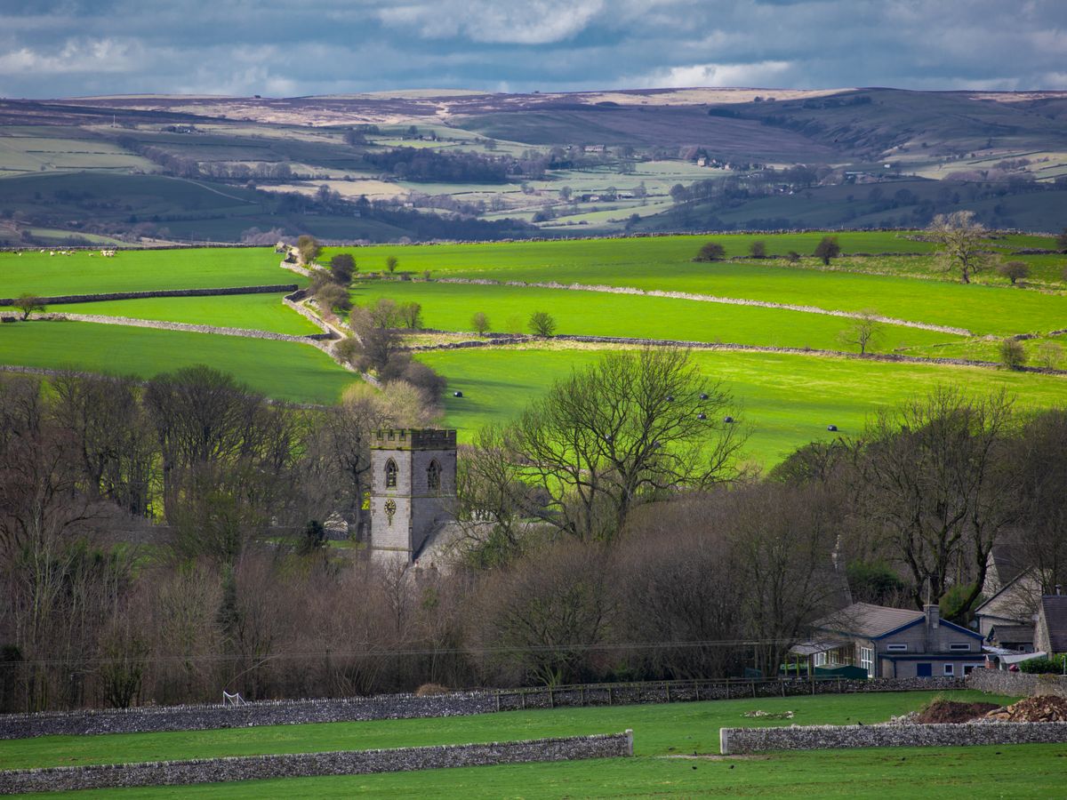 3 Day Advanced Yoga & Wellbeing Retreat in England 1