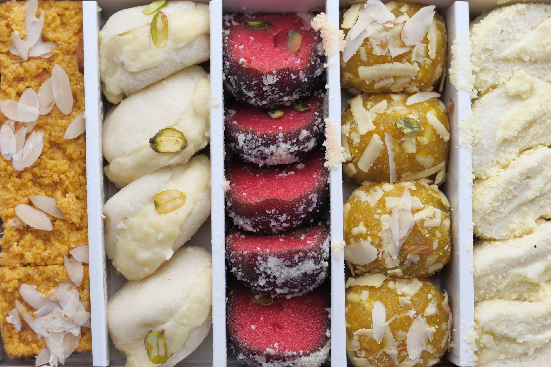 Hadirkan Nuansa India, Shubh Diwali Selection Tawarkan Koleksi Mithai Khas untuk Perayaan di Jakarta