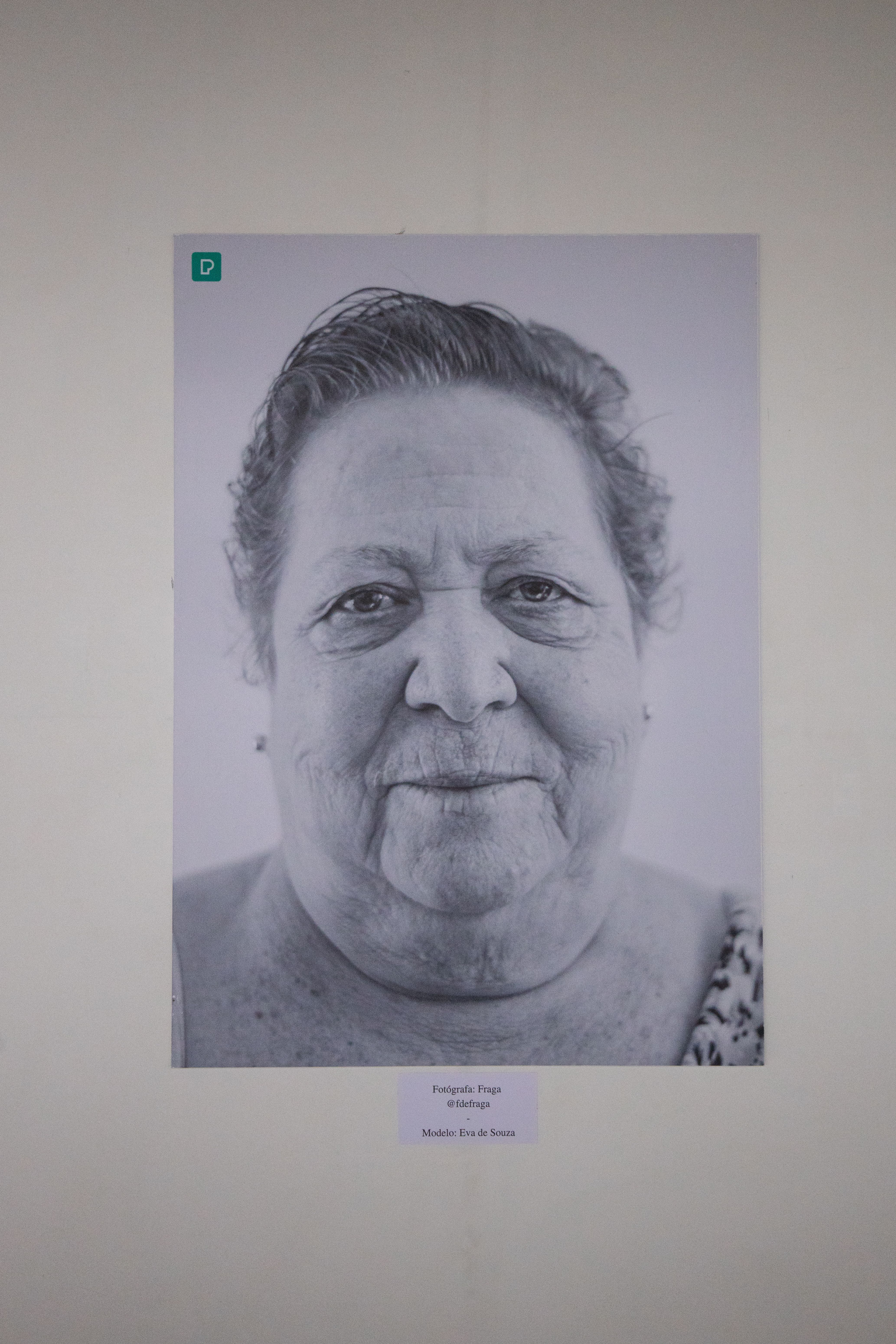 Grayscale portrait of a senior woman, capturing wisdom and experience.