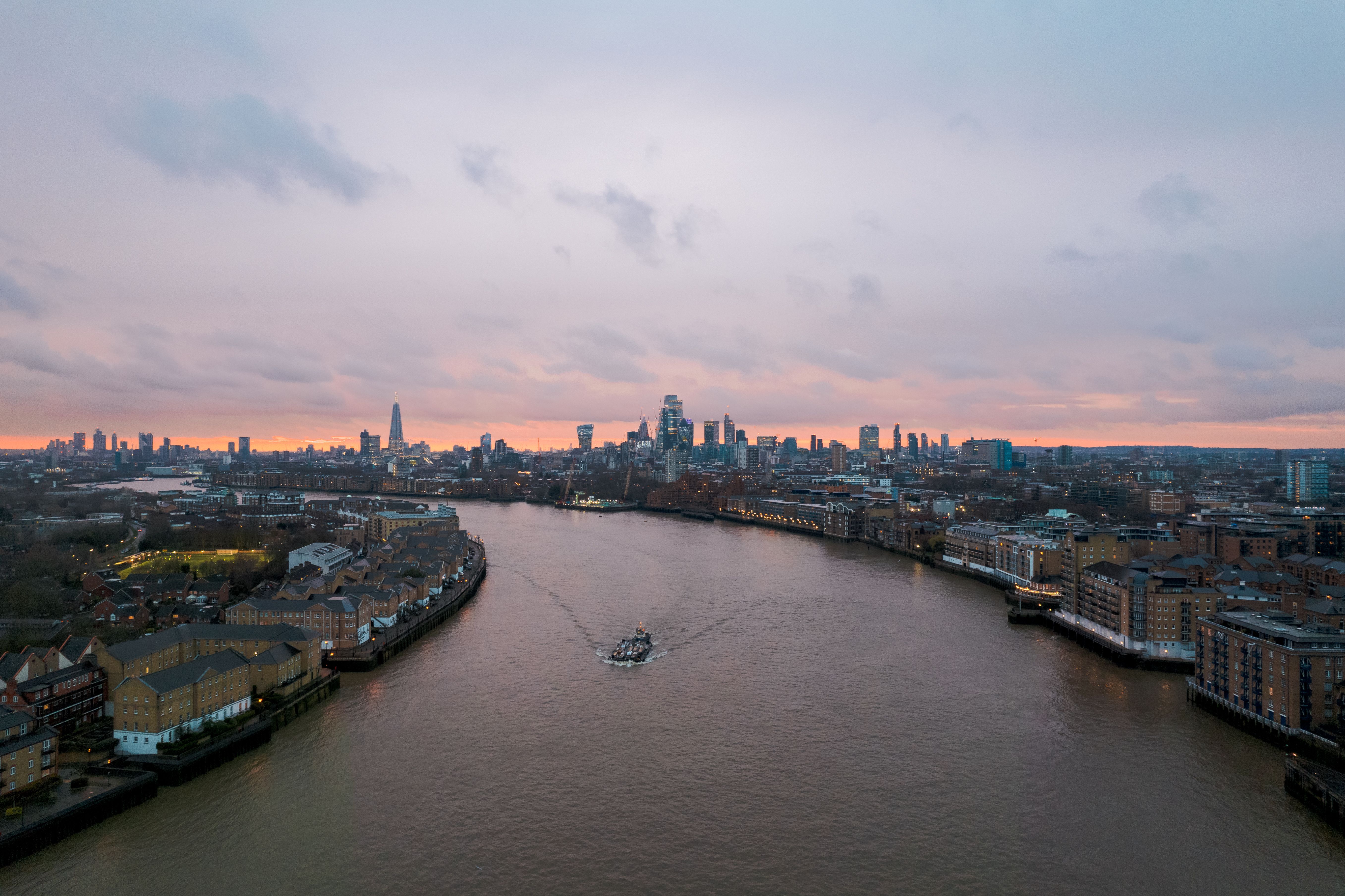 Shangri-La The Shard London: Rooms, Views, and Access