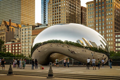 Tourists Visiting Cloud Gate in Chicago