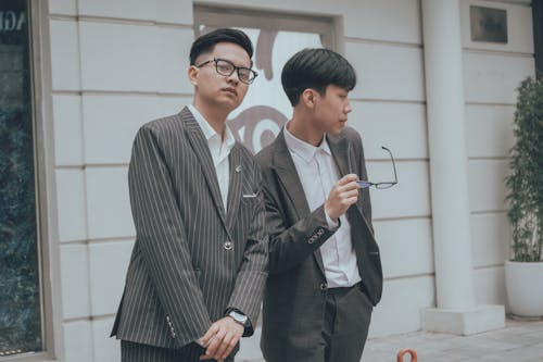Gratis lagerfoto af asiatiske mænd, briller, fashionabel