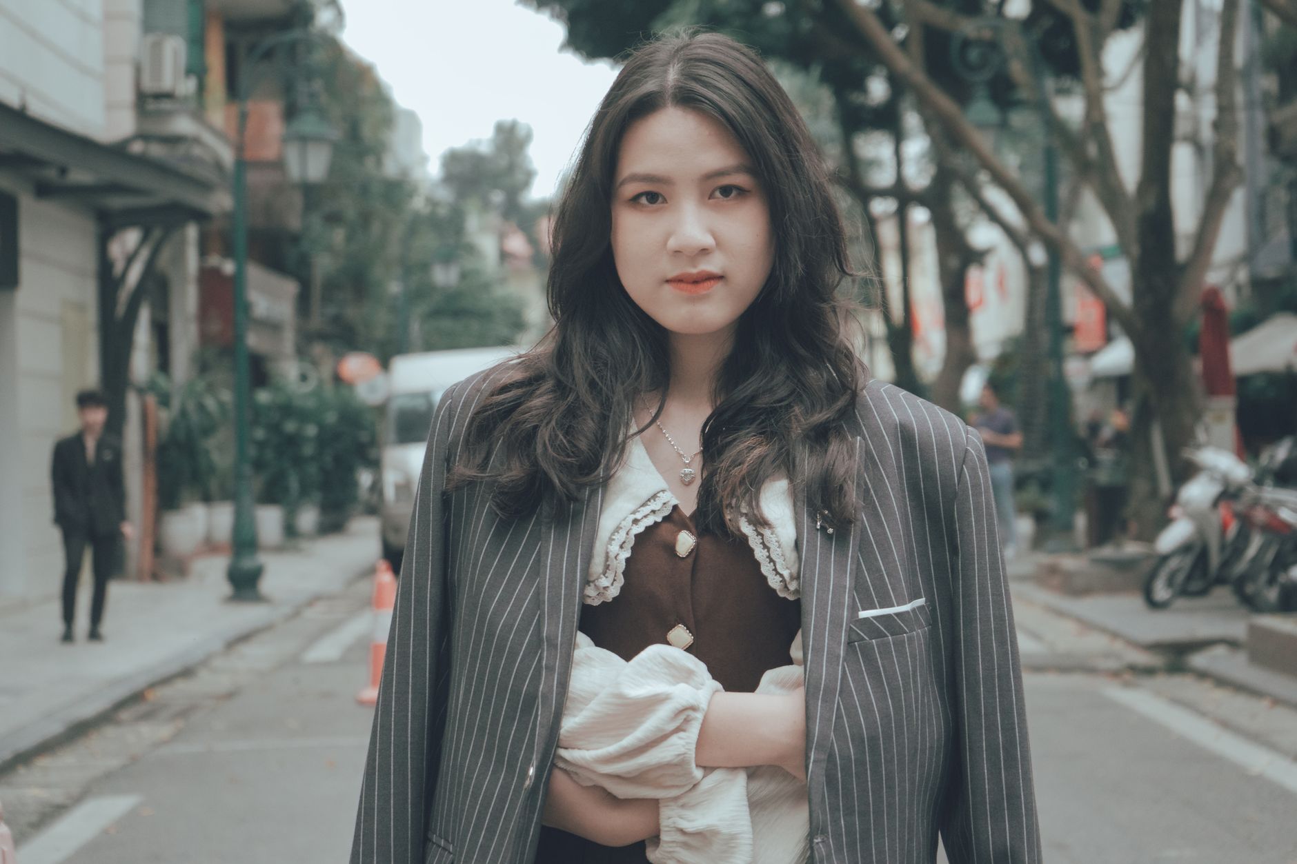 How to Break Into Film Without Experience: 5 Real Ways for Beginners