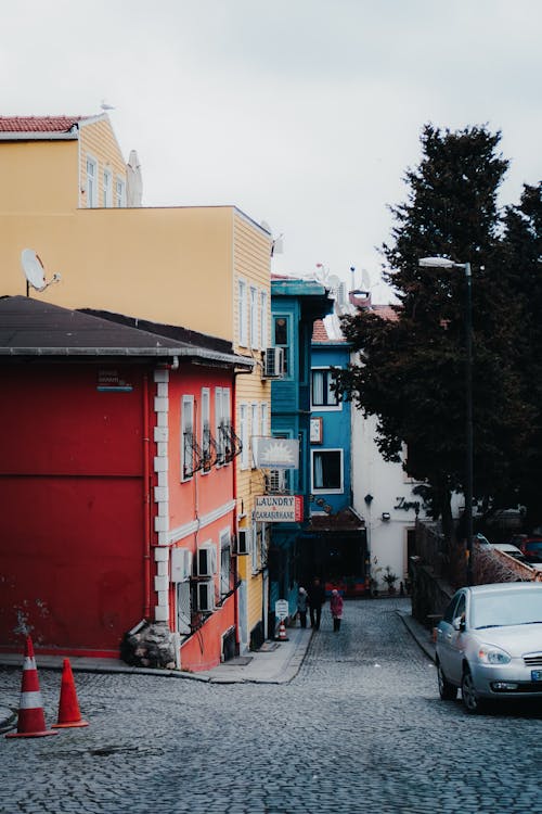 ฟรี คลังภาพถ่ายฟรี ของ ตึก, บ้าน, บ้านที่มีสีสัน คลังภาพถ่าย