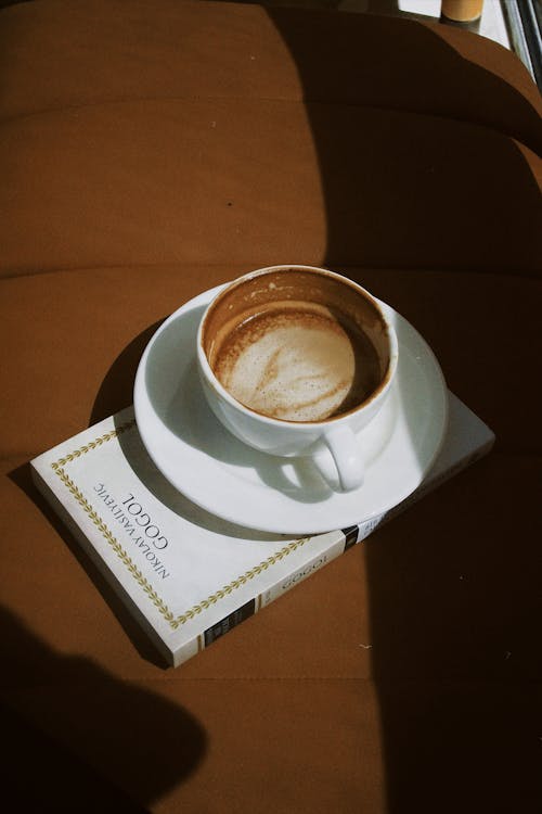 Darmowe zdjęcie z galerii z ceramiczny kubek, kawa, kofeina