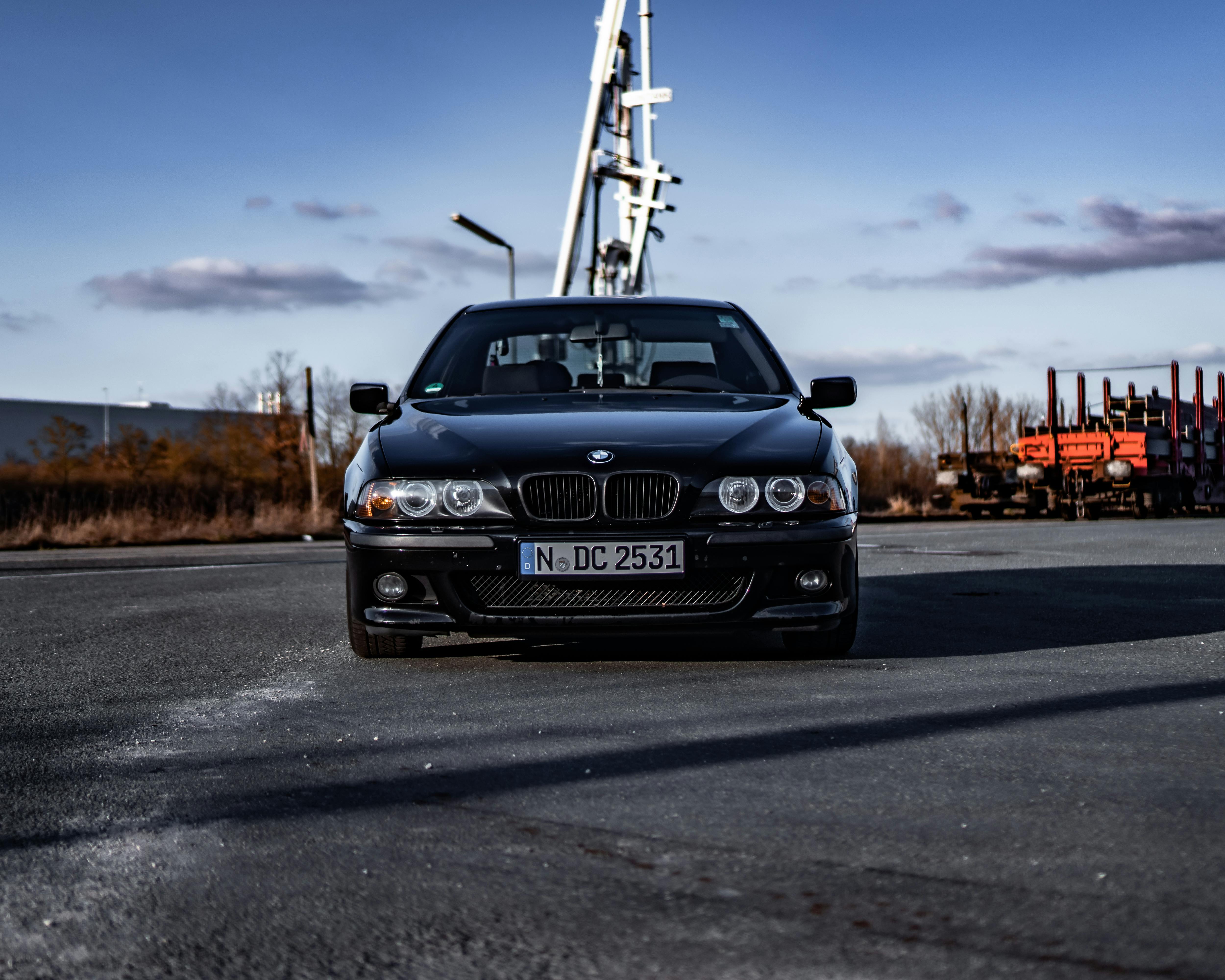 220 Bmw E39 Royalty-Free Images, Stock Photos & Pictures