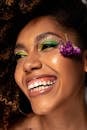 Ace glitter makeup like a pro - The Standard Evewoman Magazine