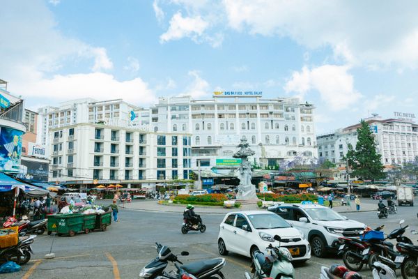 Central Hotel