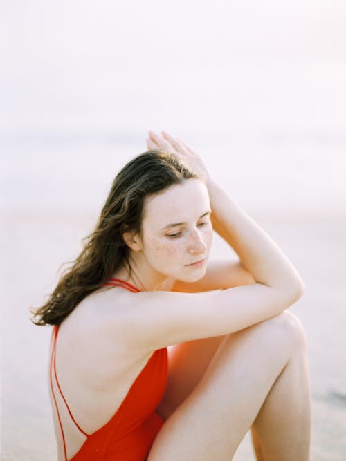 Free Portrait of Woman in Swimsuit  Stock Photo