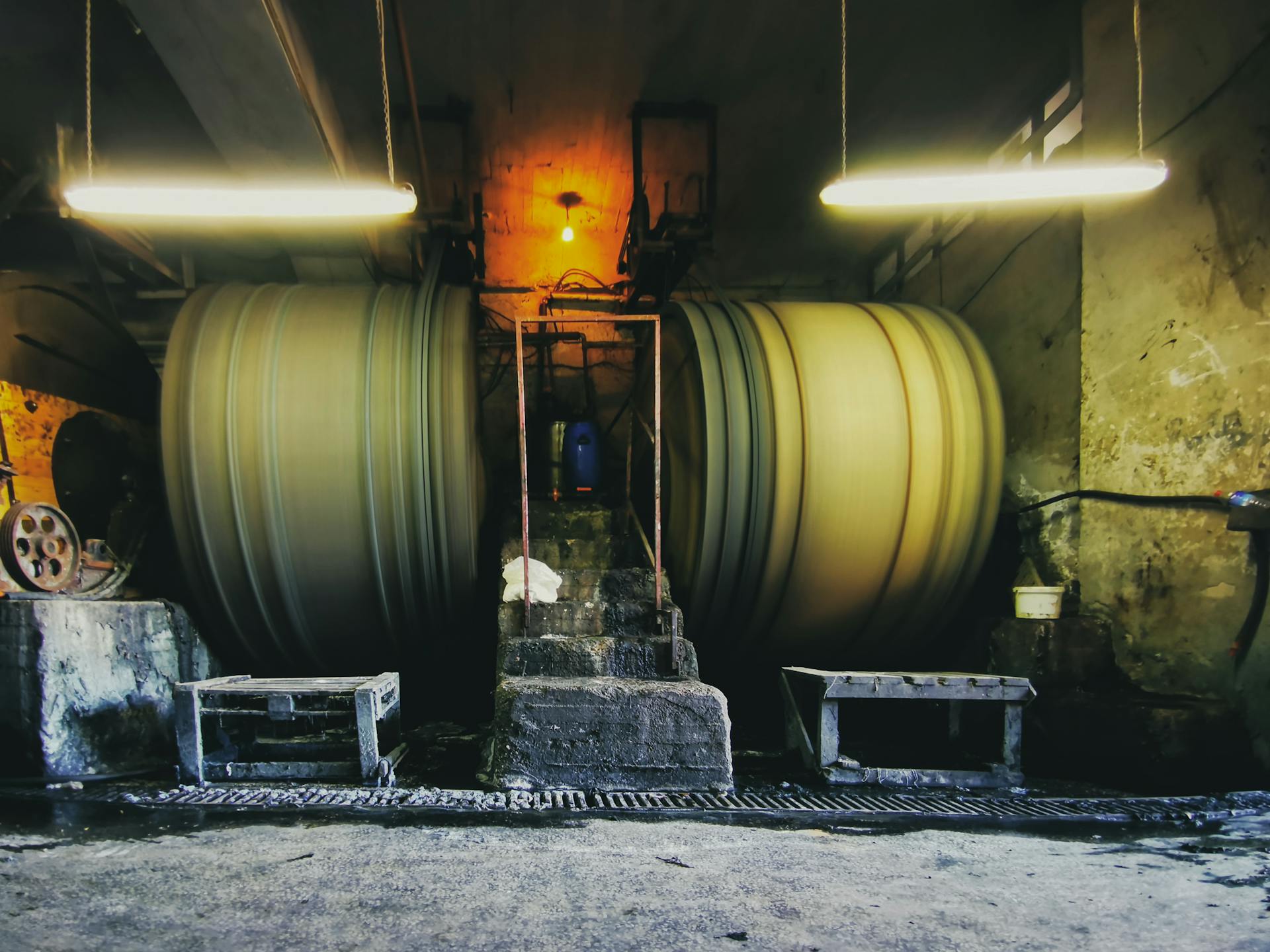 Large machinery operating inside an old factory in Gaziantep, Turkey.