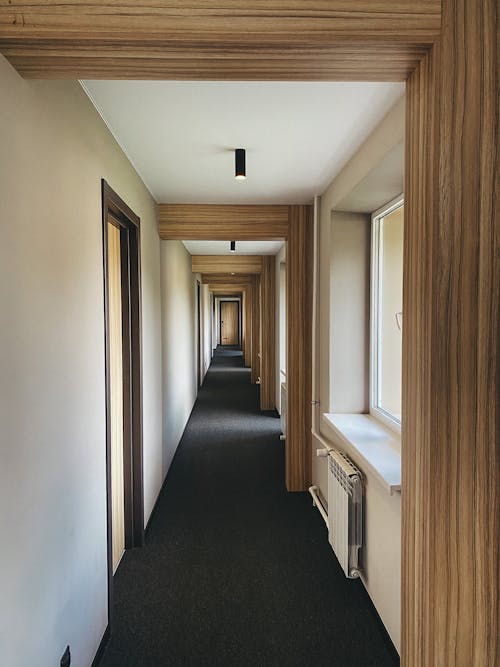 Photos gratuites de corridor, couloirs, fenêtres