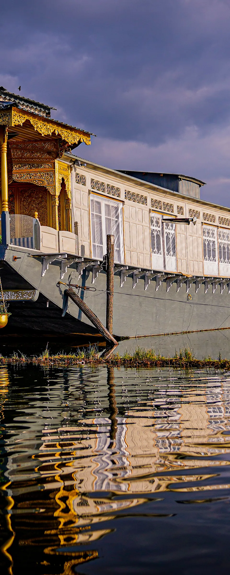 Kashmir Dal Lake Houseboat, 3 Days
