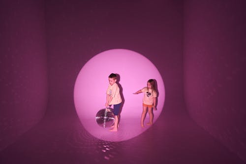 Imagine de stoc gratuită din băiat, fată, fundal roz