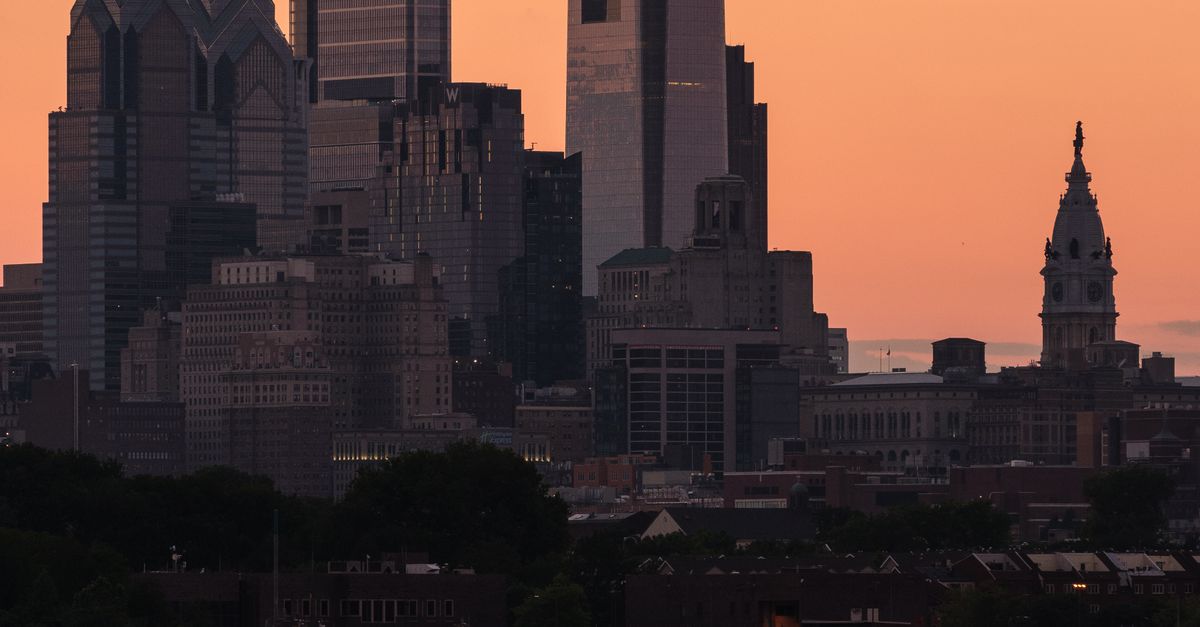 Philadelphia High Rise Building High Rise Buildings in Philadelphia City during Sunset · Free Stock Photo