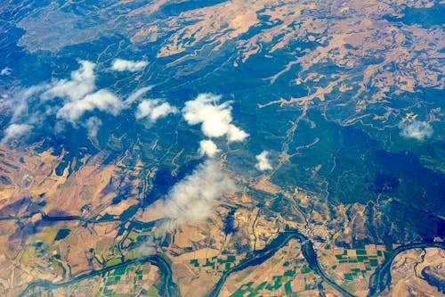 Immagine gratuita di paesaggio, sopra le nuvole, vista della natura