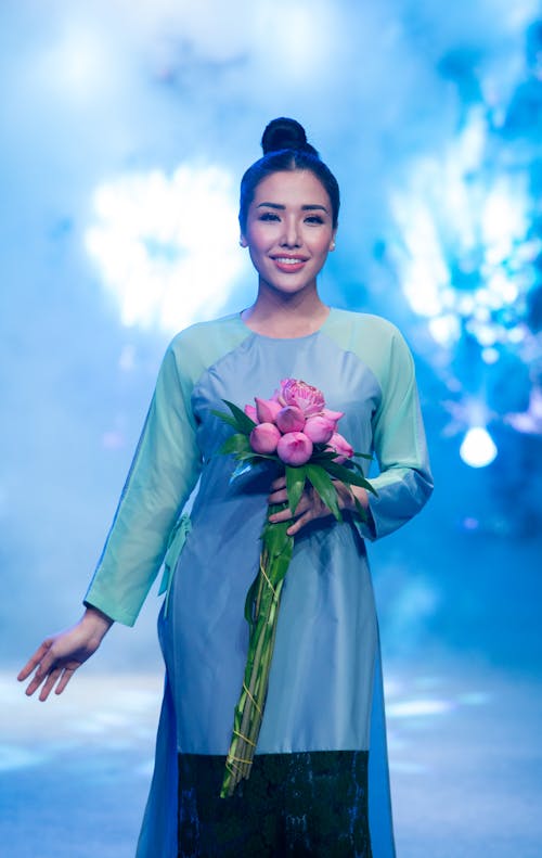 Free stock photo of asian girl, beautiful flowers, fashion